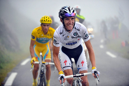 Schleck leads